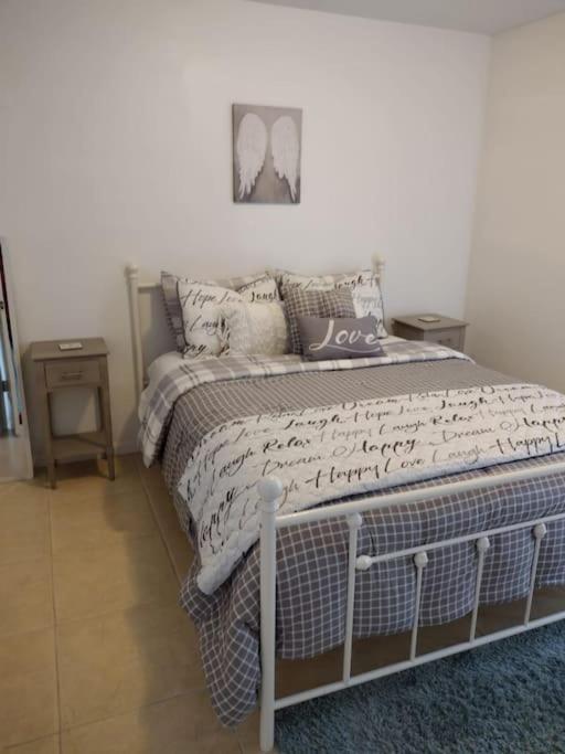 Home From Home 5 Bedroom Villa Davenport Ngoại thất bức ảnh