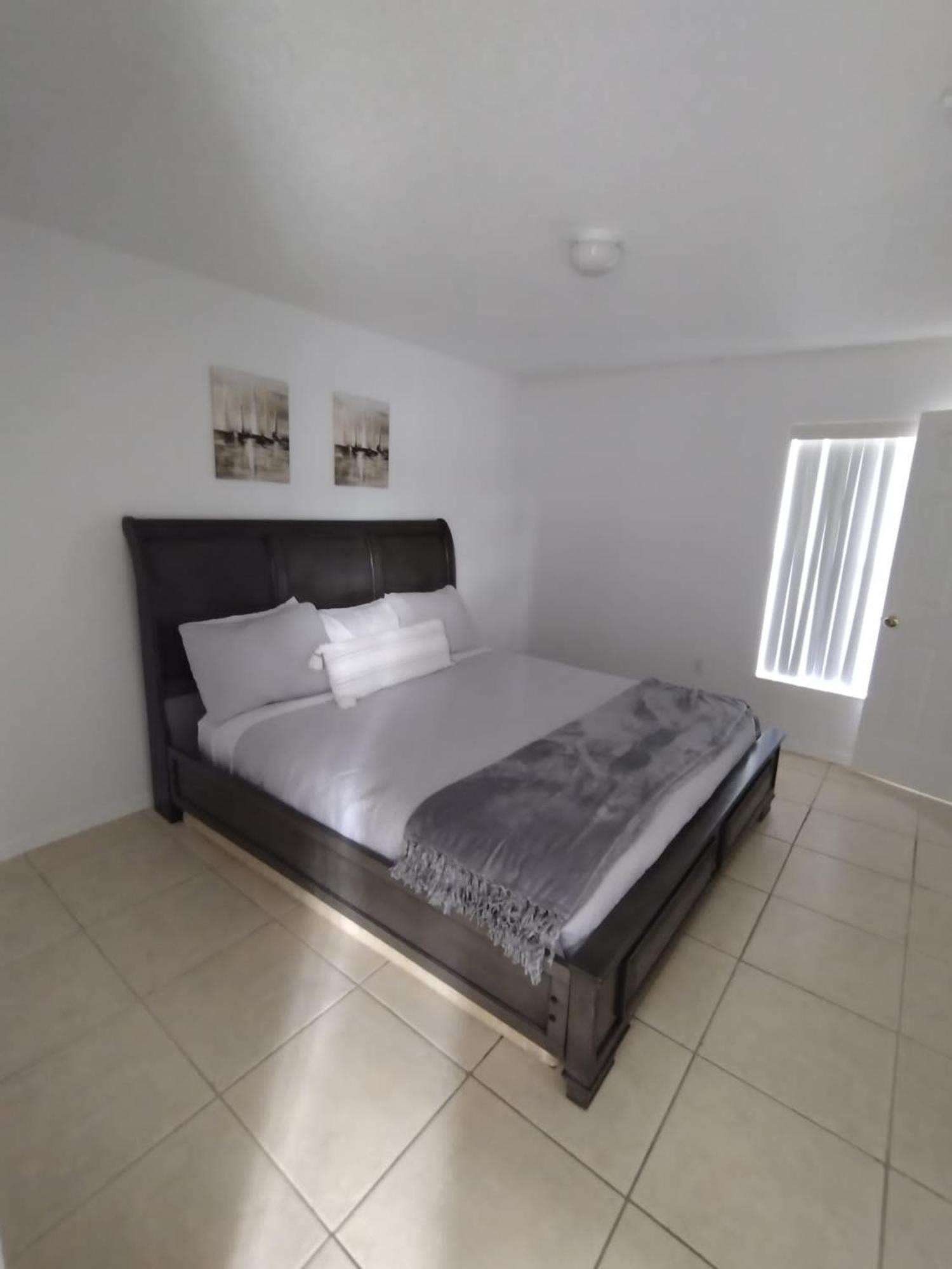 Home From Home 5 Bedroom Villa Davenport Ngoại thất bức ảnh